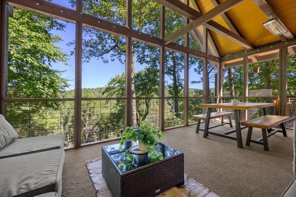 Treehouse Cabin With Mountain, River Views And Arcades Blue Ridge Exteriör bild